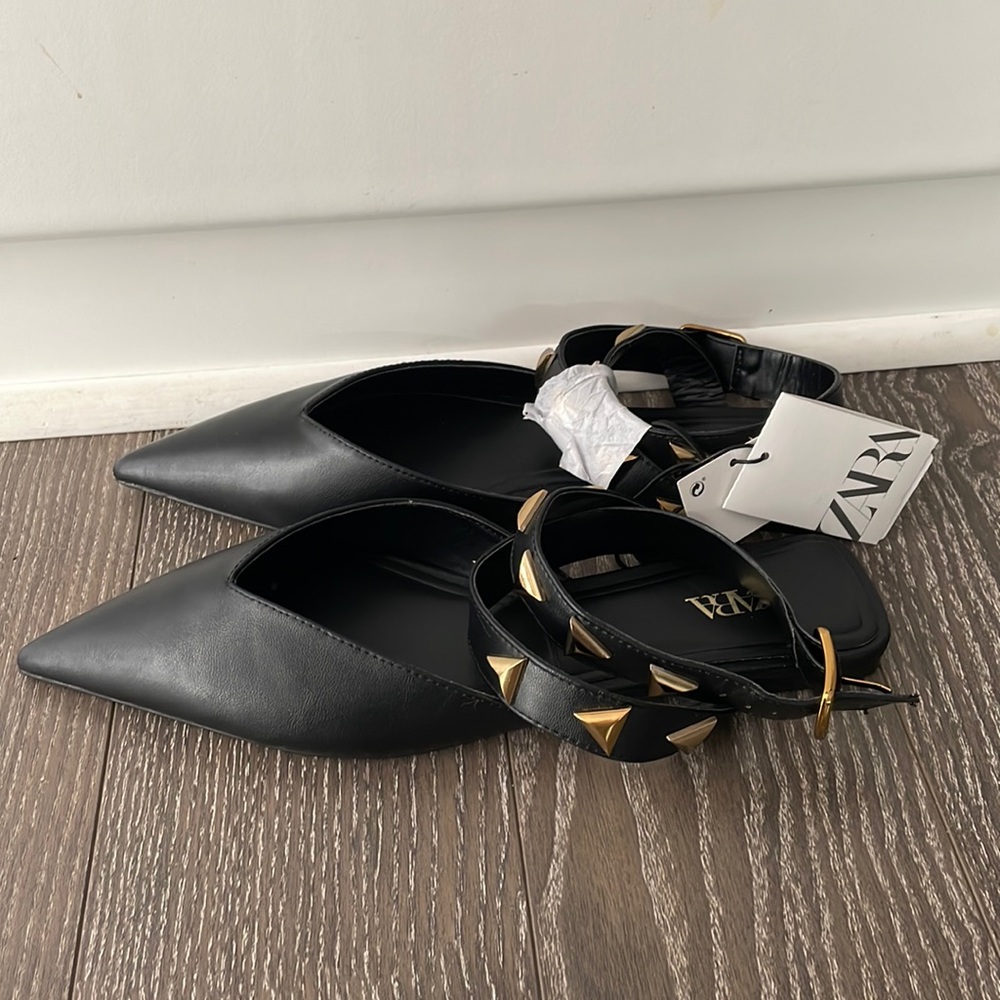 NWT ZARA studded flats US8 - Picture 1 of 5